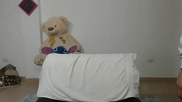 alexia 87 online show from 03/13/25, 04:16