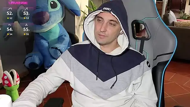 Snapshot of Gil_gamesh90 chatting on 09/28/25, 07:36 Gil gamesh90 online show from 09/28/25, 07:36