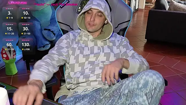 Snapshot of Gil_gamesh90 chatting on 10/20/25, 10:16 Gil gamesh90 online show from 10/20/25, 10:16