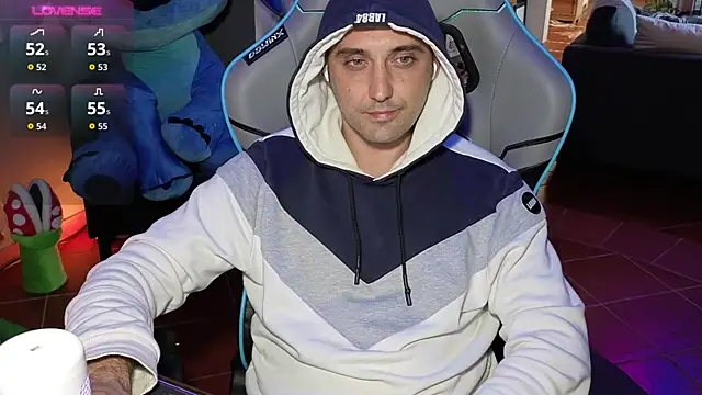 Snapshot of Gil_gamesh90 chatting on 10/26/25, 03:07 Gil gamesh90 online show from 10/26/25, 03:07