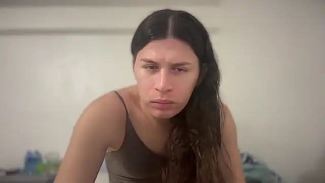 Snapshot of JaxcyVelez chatting on 09/10/25, 02:44 JaxcyVelez online show from 09/10/25, 02:44