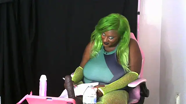 londynnvega online show from 04/04/26, 04:33
