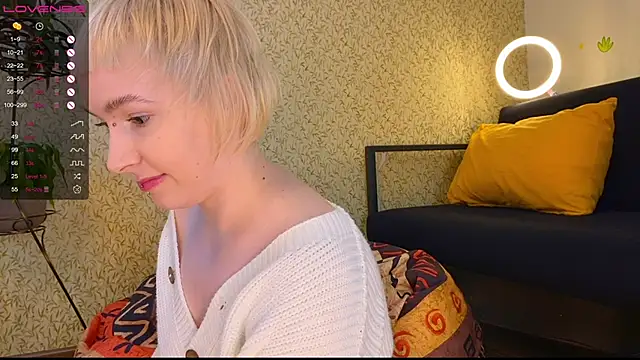 EmmyAmbros online show from 02/17/25, 01:21