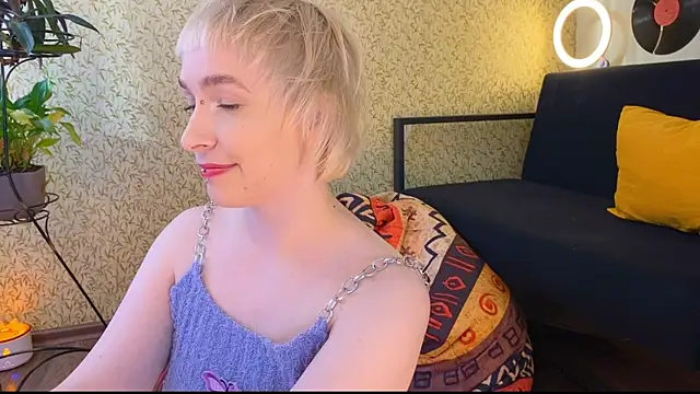 EmmyAmbros online show from 03/07/25, 01:07