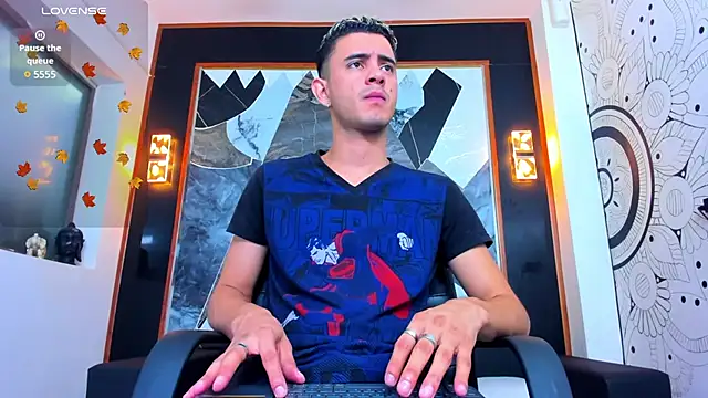 Snapshot of kai_borman chatting on 02/16/25, 12:21 kai borman online show from 02/16/25, 12:21