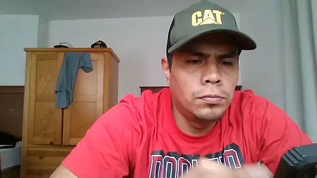 Snapshot of lozter345 chatting on 09/09/25, 06:40 lozter345 online show from 09/09/25, 06:40