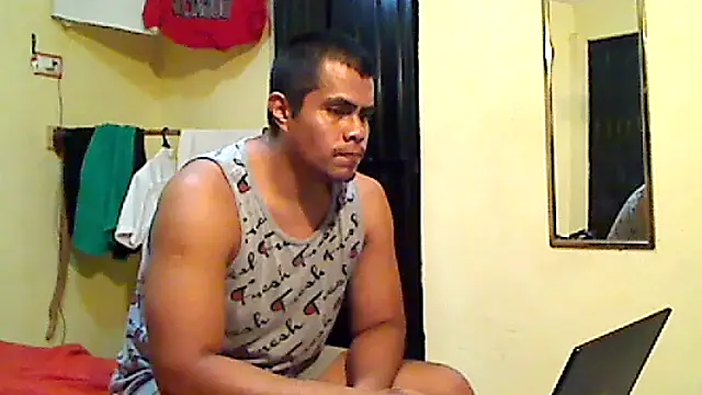 Snapshot of lozter345 chatting on 09/17/25, 03:08 lozter345 online show from 09/17/25, 03:08