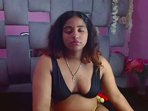 Snapshot of Sofia_Hernandez_ chatting on 12/24/24, 11:49 Sofia Hernandez online show from 12/24/24, 11:49