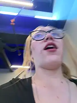 melody-dy online show from 03/25/26, 06:03