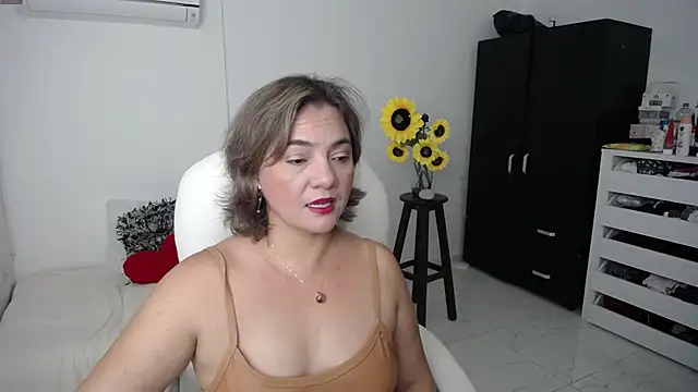 ana milf online show from 03/13/25, 07:17