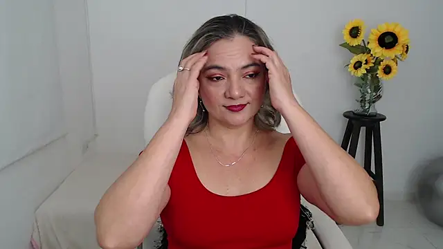 ana milf online show from 10/24/25, 01:18