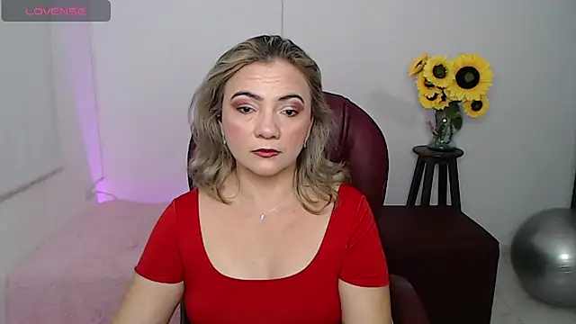 ana milf online show from 02/13/26, 02:46