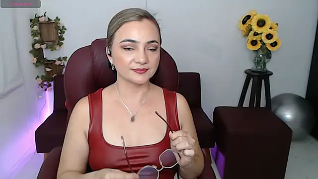 ana milf online show from 05/09/26, 03:06