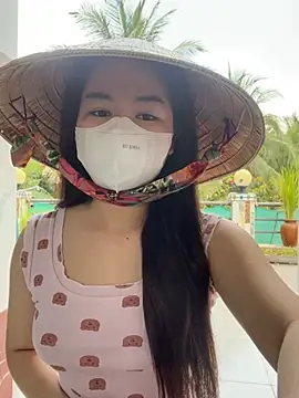 BabyThree  online show from 02/07/25, 06:35