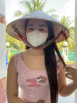 BabyThree  online show from 02/09/25, 07:27