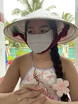 BabyThree  online show from 02/22/25, 07:45