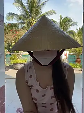 BabyThree  online show from 03/18/25, 08:36