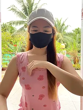 BabyThree  online show from 09/22/25, 08:38