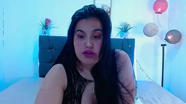 mia xx1 online show from 03/09/26, 05:00