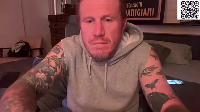 Snapshot of JeffJocc chatting on 09/16/25, 10:16 JeffJocc online show from 09/16/25, 10:16