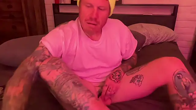 Snapshot of JeffJocc chatting on 09/19/25, 09:11 JeffJocc online show from 09/19/25, 09:11