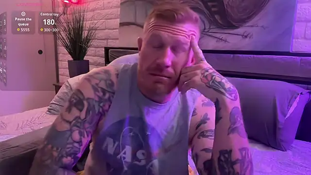 Snapshot of JeffJocc chatting on 11/30/25, 06:28 JeffJocc online show from 11/30/25, 06:28