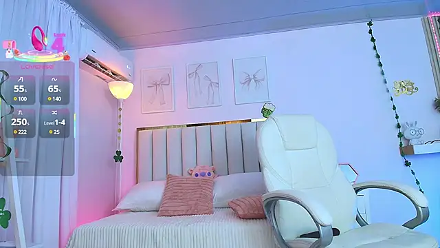 Cristall Bunny online show from 03/18/25, 03:42