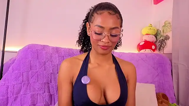 Snapshot of Heily_Fox chatting on 02/04/26, 06:52 Heily Fox online show from 02/04/26, 06:52