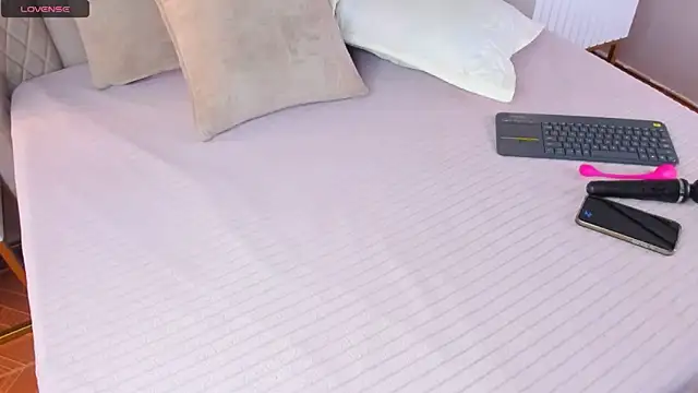 aria greco online show from 01/10/25, 03:07