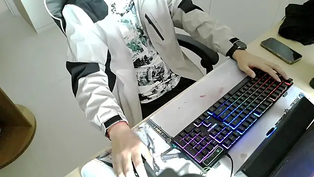 HEARRY668 online show from 04/12/26, 06:40