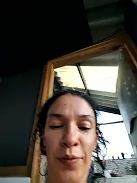 rebekka simpson online show from 12/01/25, 10:15