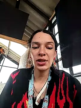 rebekka simpson online show from 05/25/26, 08:48
