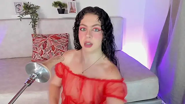 Snapshot of Malka_Burning chatting on 02/14/25, 08:26 Malka Burning online show from 02/14/25, 08:26