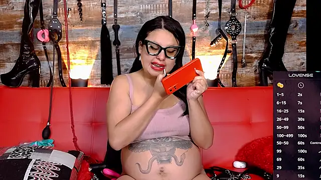 Snapshot of slave_Rubi chatting on 01/06/25, 09:52 slave Rubi online show from 01/06/25, 09:52