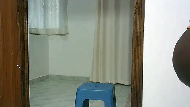 hottgirlval online show from 09/10/25, 10:48