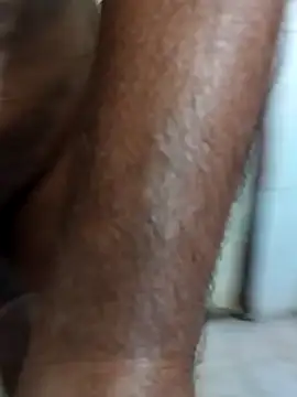 Snapshot of cenyon124 chatting on 02/18/25, 08:49 cenyon124 online show from 02/18/25, 08:49