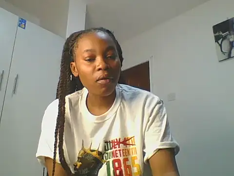  Becky002 online show from 05/20/26, 03:07