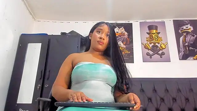 kriixtybrown online show from 02/12/25, 06:09