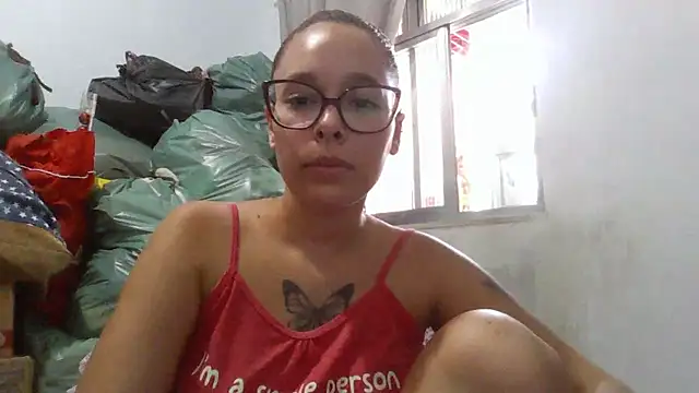 Snapshot of lizza_monroe chatting on 12/09/24, 04:47 lizza monroe online show from 12/09/24, 04:47