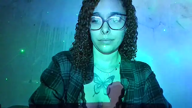 Snapshot of lizza_monroe chatting on 09/10/25, 02:11 lizza monroe online show from 09/10/25, 02:11