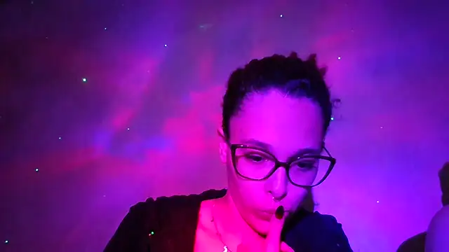 Snapshot of lizza_monroe chatting on 10/05/25, 10:57 lizza monroe online show from 10/05/25, 10:57