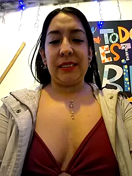 Bella keny online show from 03/07/25, 11:38