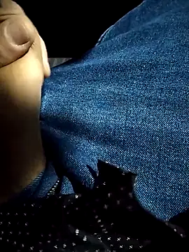 A man in public online show from 03/02/26, 08:59