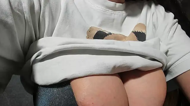 SexxyMeriem online show from 03/02/25, 04:21