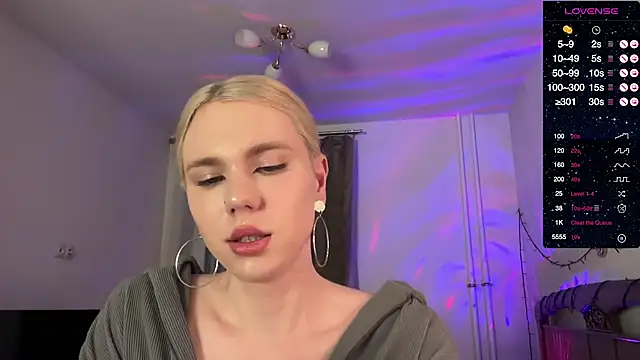 Snapshot of DanielPaige_ chatting on 01/17/25, 09:28 DanielPaige online show from 01/17/25, 09:28