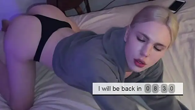 Snapshot of DanielPaige_ chatting on 02/02/25, 01:52 DanielPaige online show from 02/02/25, 01:52