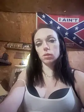 Genevieve143 online show from 12/20/25, 07:04