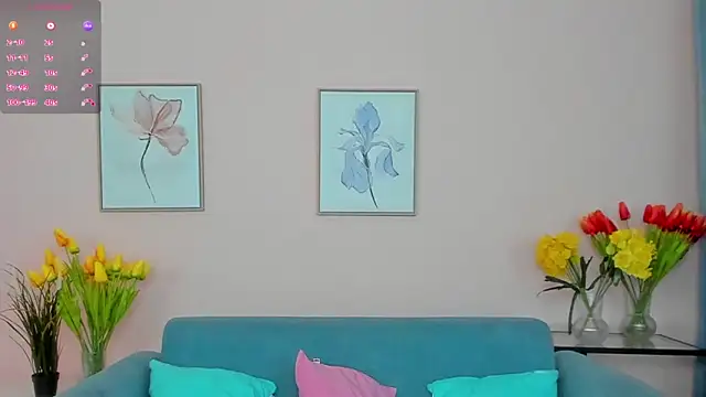 Snapshot of MilaDreamer chatting on 03/04/25, 05:24 MilaDreamer online show from 03/04/25, 05:24