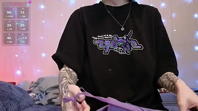 Snapshot of christy_memeow chatting on 02/23/25, 05:39 christy memeow online show from 02/23/25, 05:39