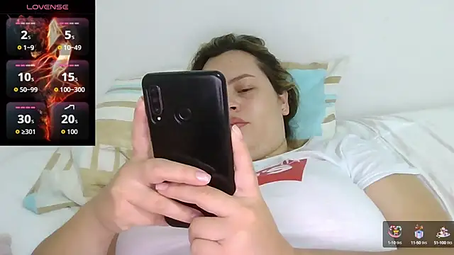 saramartinez1000 online show from 09/20/25, 03:35